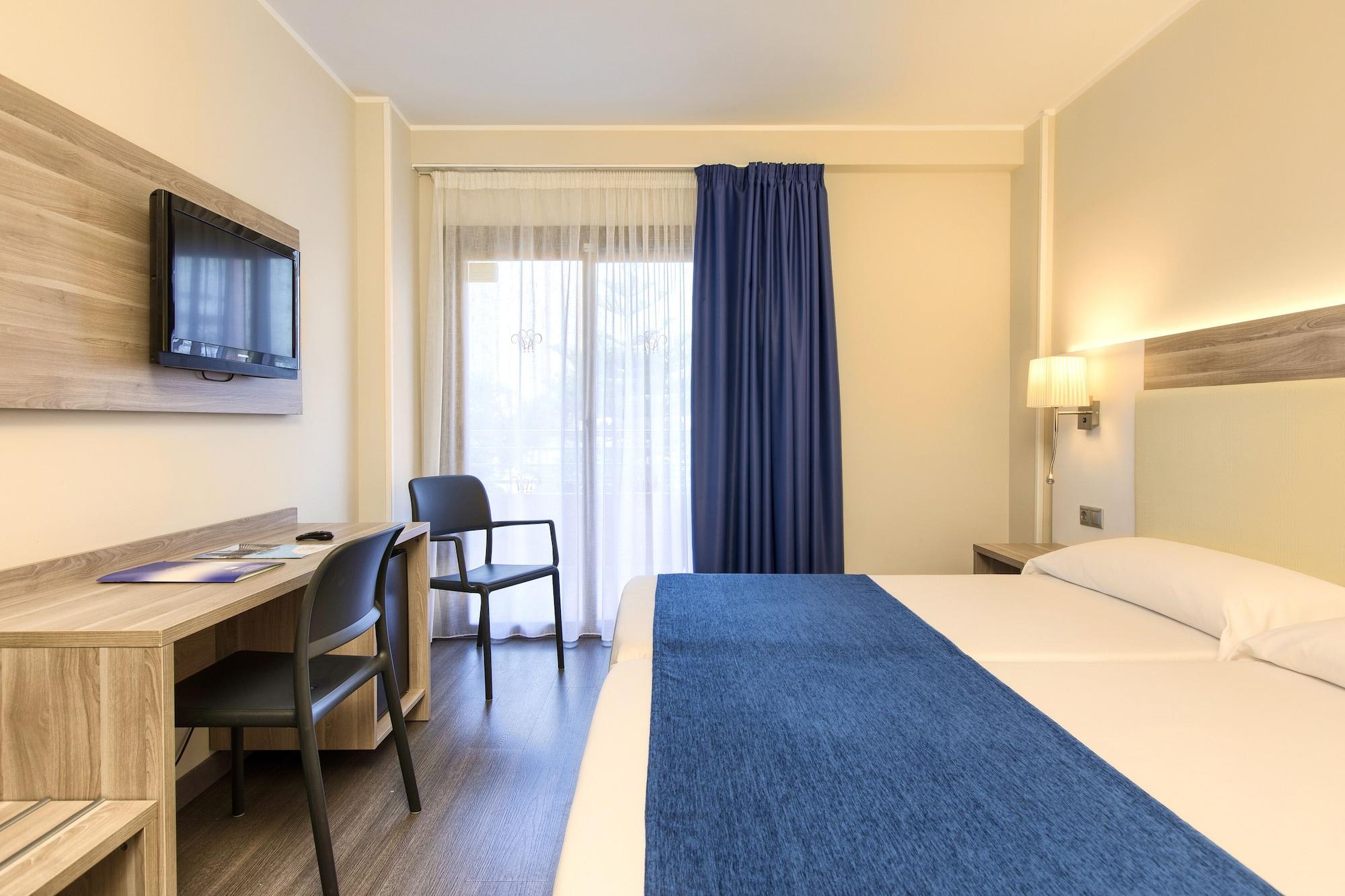 Hotel Benidorm East By Pierre & Vacances Екстериор снимка