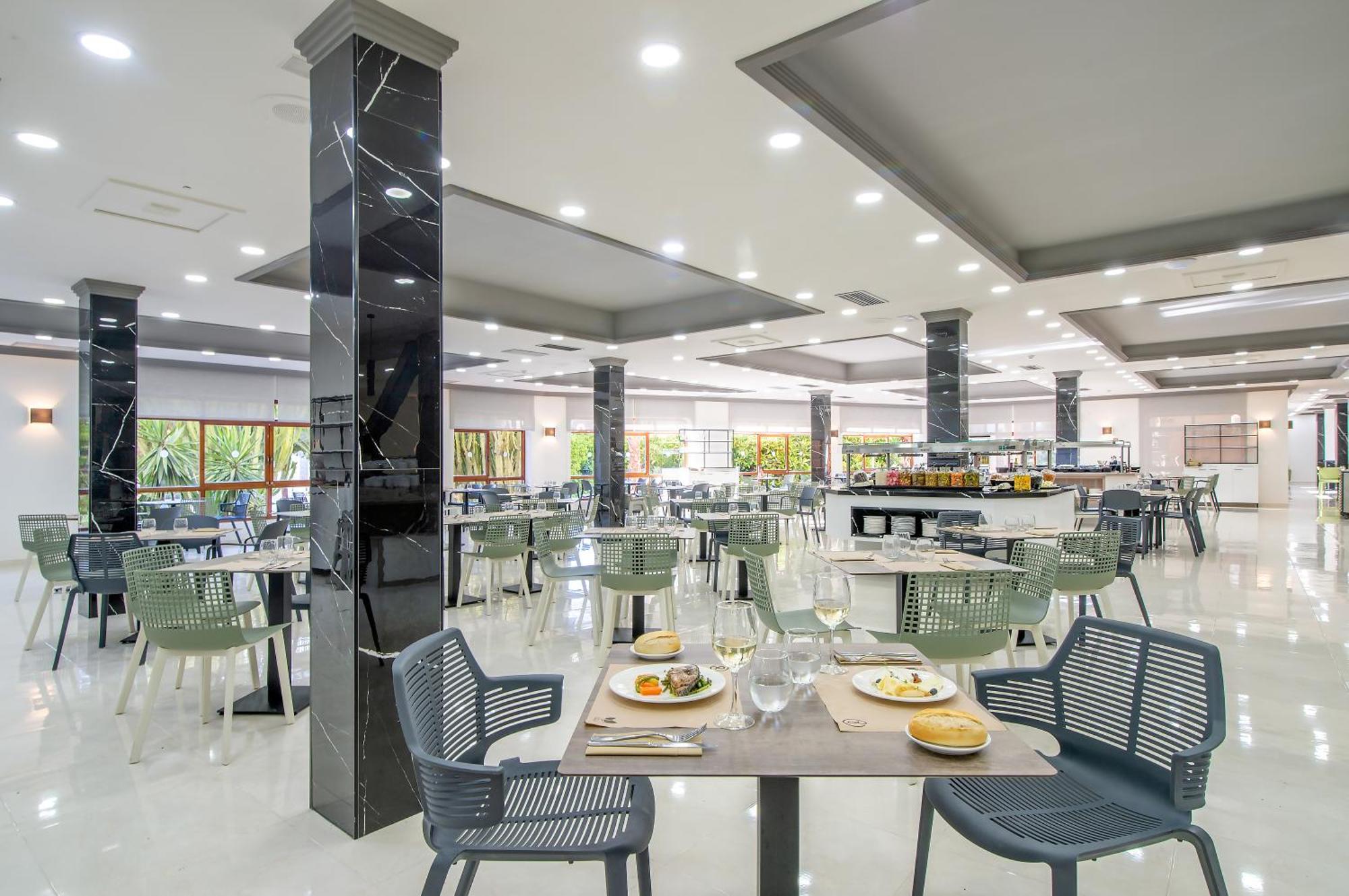 Hotel Benidorm East By Pierre & Vacances Екстериор снимка