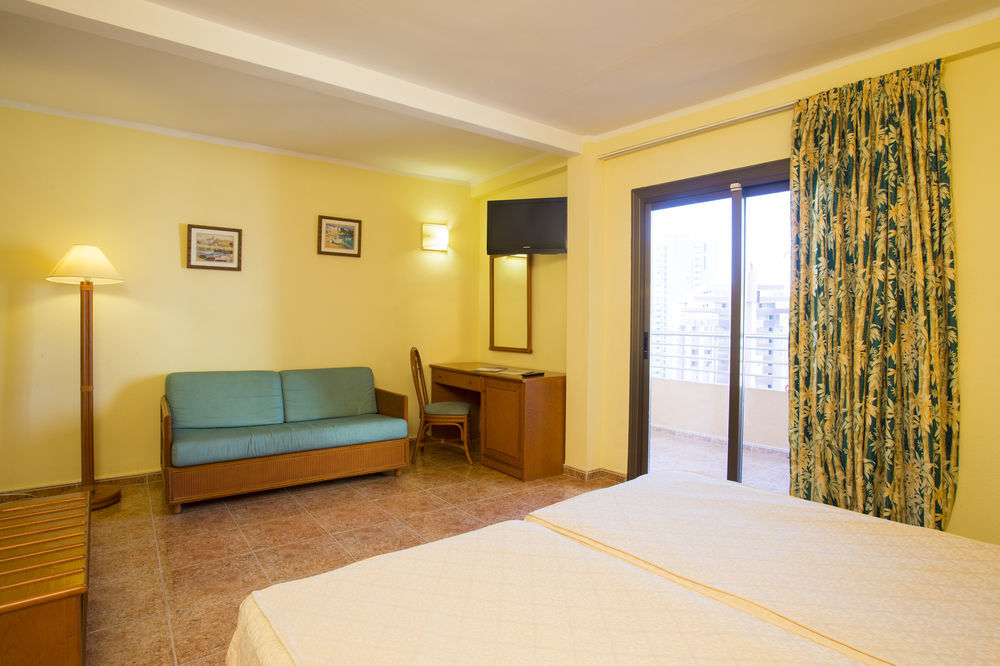 Hotel Benidorm East By Pierre & Vacances Екстериор снимка